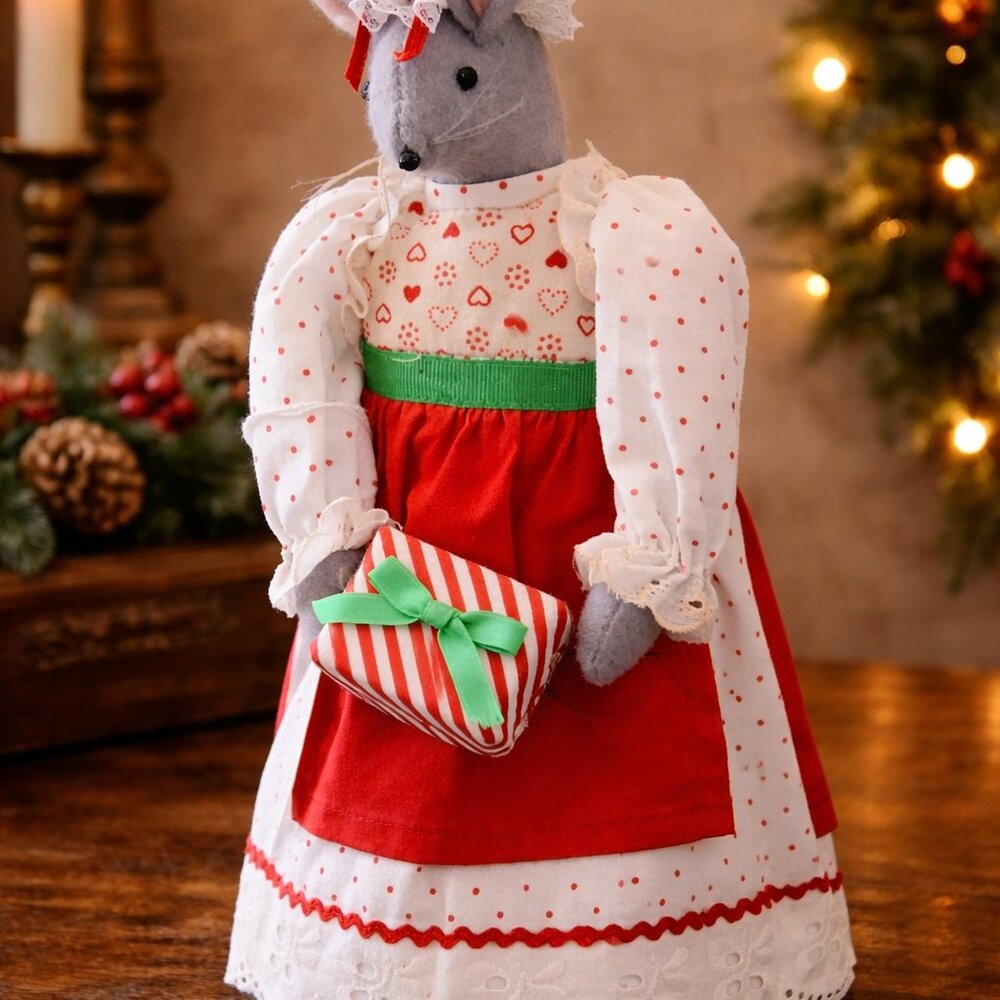 Vintage Christmas Mouse Large Plush – 20.5" Girl Mouse, Handcrafted Hallmark